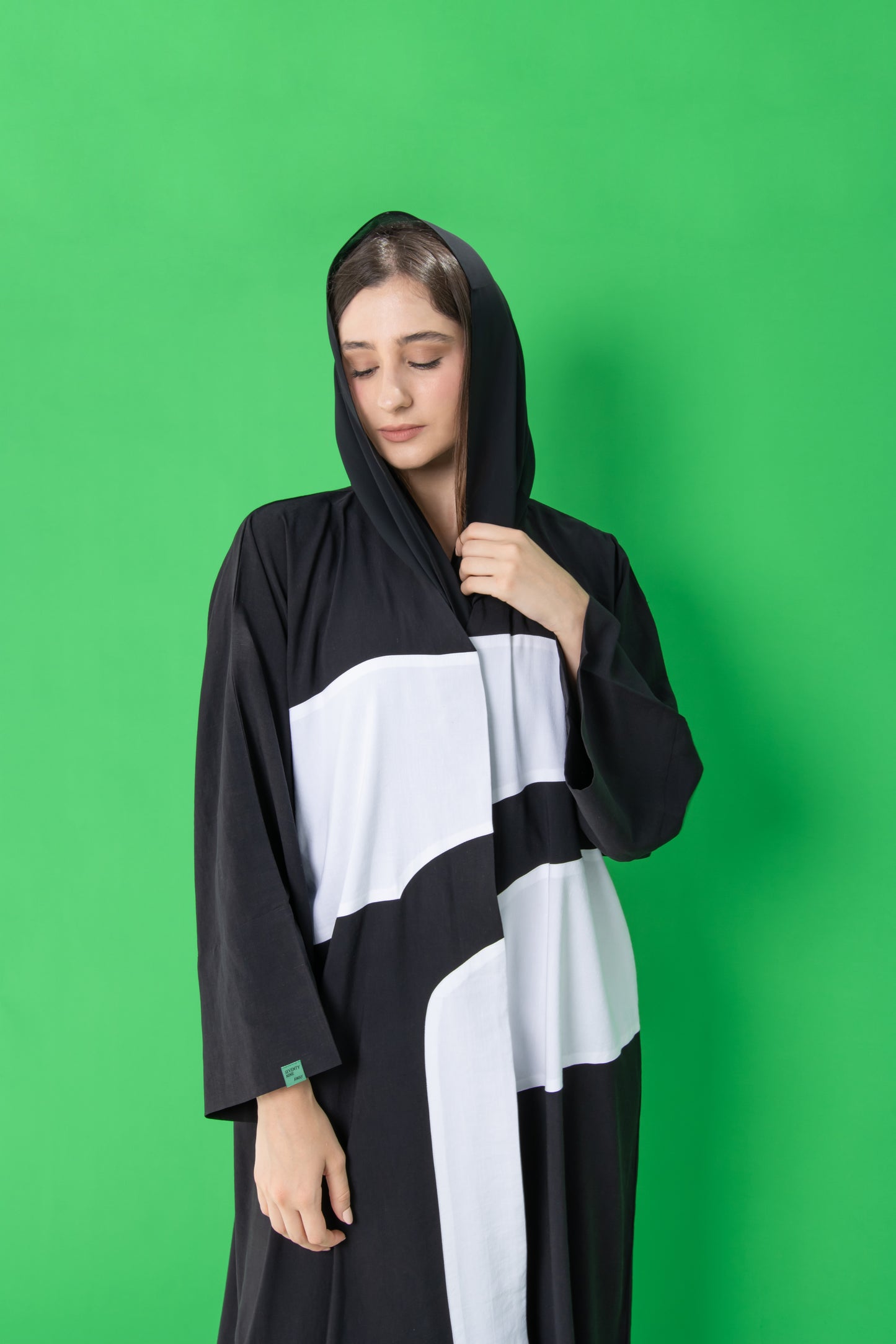 Lucky Number 7 - Black